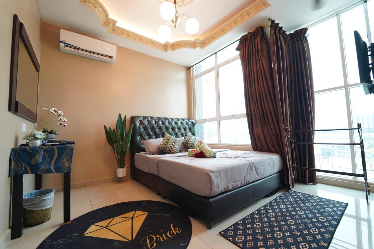 Ghazrin'S Classic Hotel Jb Johor Bahru Exterior foto