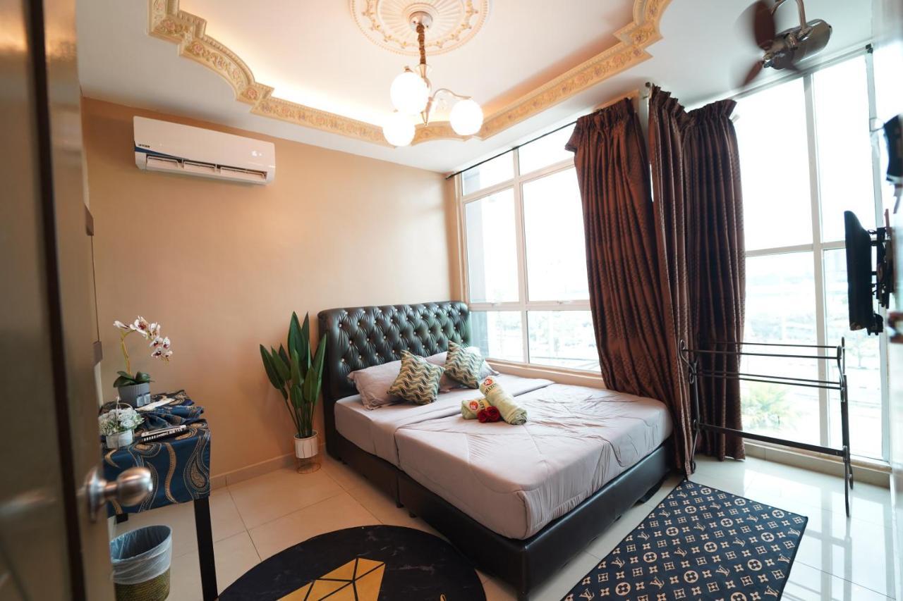 Ghazrin'S Classic Hotel Jb Johor Bahru Exterior foto