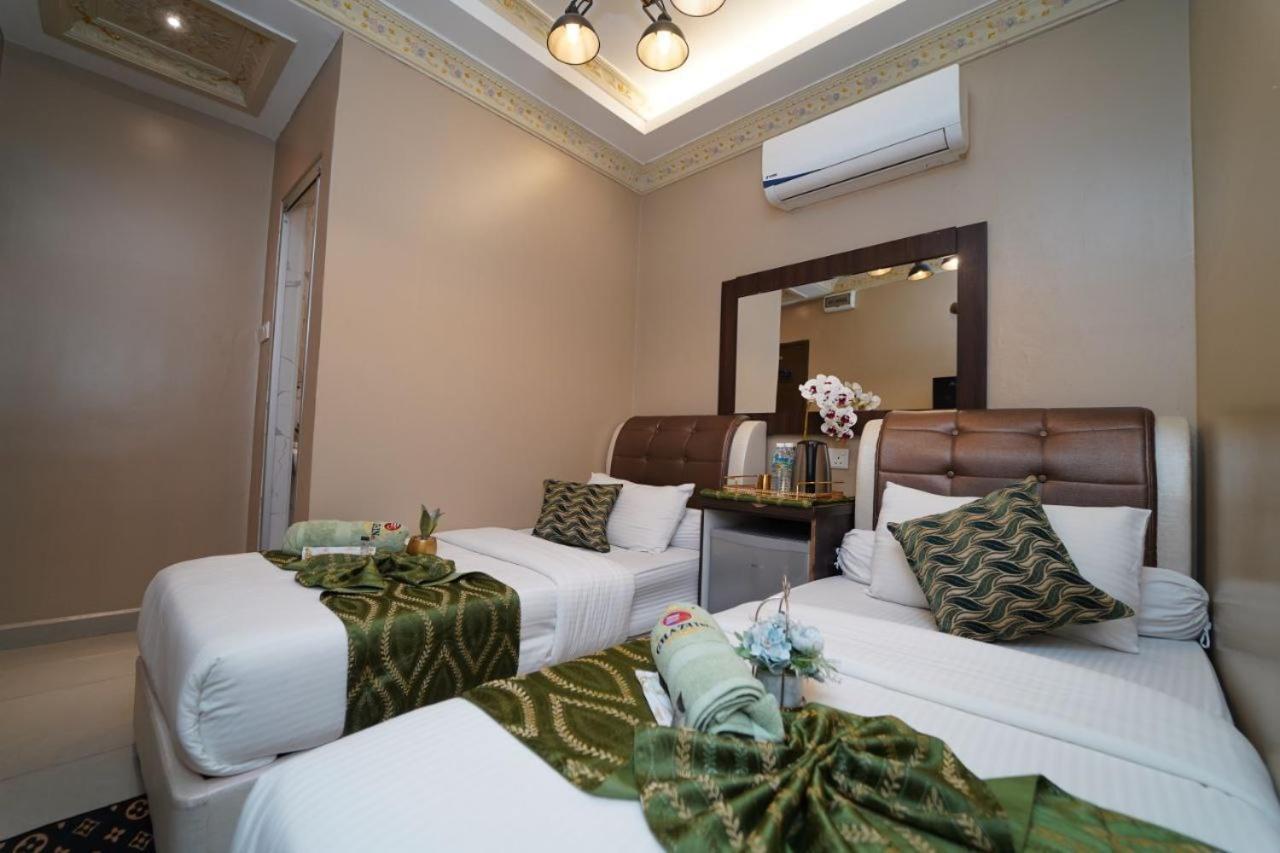 Ghazrin'S Classic Hotel Jb Johor Bahru Exterior foto